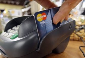 Read more about the article Terminais de Pagamento Adaptados às Novas Normas Europeias!